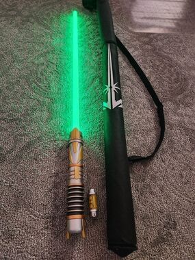 Savi's Workshop Handbuilt  Lightsaber STAR WARS